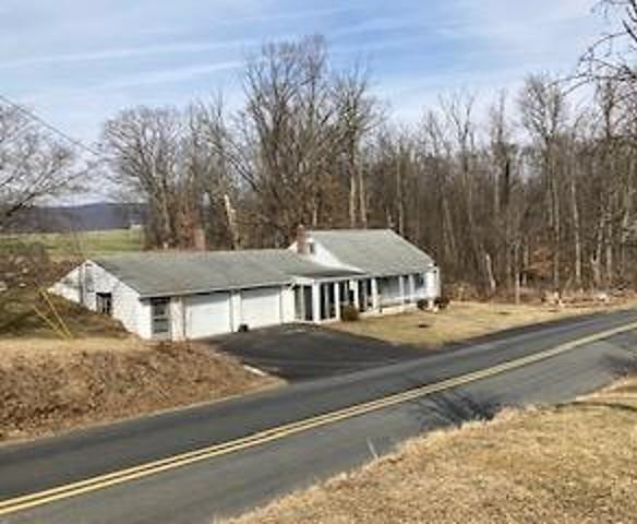 bernville pa one story house sold in april with Wagner Auction Service